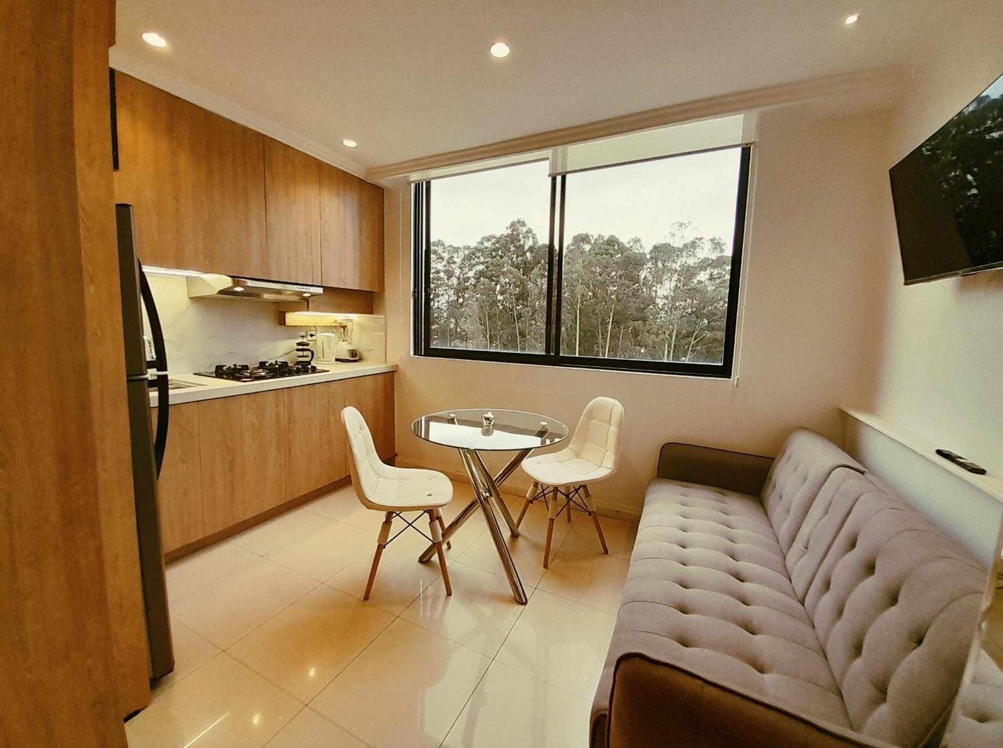 Elegante Suite Privada En Cuenca - Parqueo Incluido Kültér fotó
